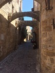 Een straatje in rhodos stad