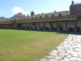 In het fort