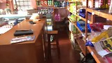 Café, winkel en sociale ontmoetingsruimte ineen.