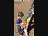Amarillo, Caddilac Ranch Siem het kunstwerk aan het verfraaien