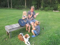 Zingen bij het kampvuur