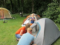 Tent opzetten