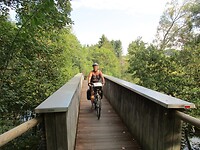 Over een nieuwe brug over de Our