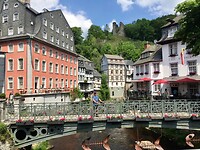 Op de brug in Monschau