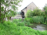 De Volmolen langs de Geul