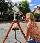 De zon via een telescoop kunnen bekijken