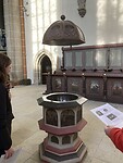 Het doopvont in de kerk van Schmalkalden
