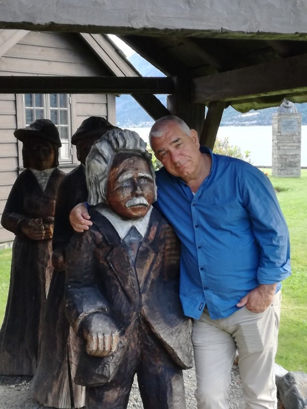 Ton met de bekende componist Edward Grieg.