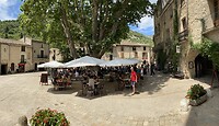 St.Guilhem markt
