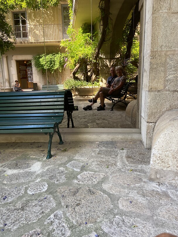 Figueres, museum Dalí, zitten ze dan