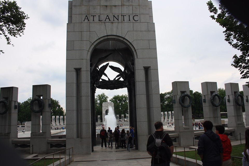 Vietnam monument1
