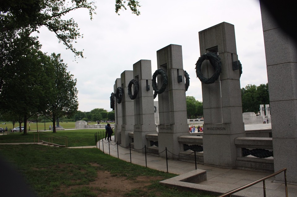 Vietnam monument2