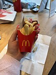 Mini frietjes bij een happy meal