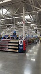 Walmart Supercenter. Geen eind te zien..