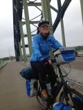 Heidy op de brug bij Zwolle/Hattem