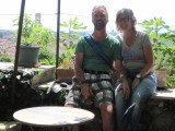 Samen op Fietsersterras op camping, klaar Verona te voet te verkennen