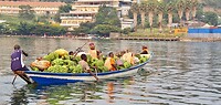 Vrolijke kleuren van de bananenboot