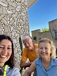 Onze gastvrouw van de b&b wil een foto met ons