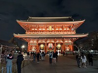 Senso-ji tempel in de avond