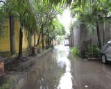 ja, er is ook wat regen gevallen richting ons guesthouse Semarandana