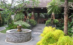 warung  Lemo vlak bij de vlindertuin