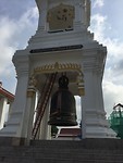 Een van de grootste en zwaarste klokken in Bangkok