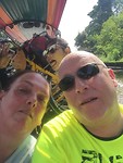 Samen op de longboat .. was die dame achter ons gepland???