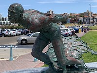 Een beeld op Bondi.. we vermoeden een golf achter de persoon...