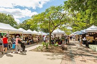 Foto gepikt van internet - Eumundi Market