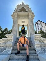 Yeay Penh Statue