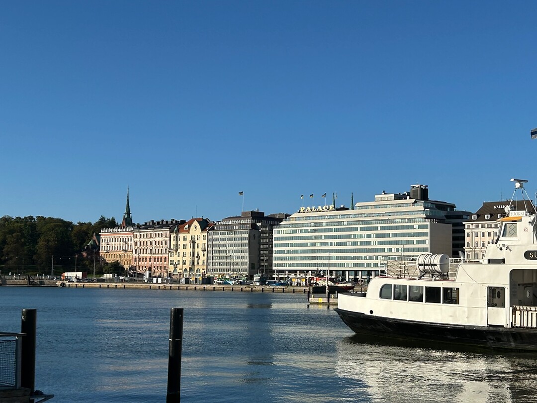 Bij de haven