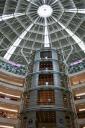 Shoppingmall onder de torens