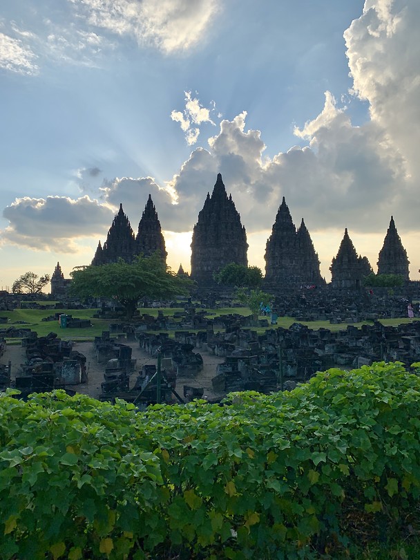 Prabanam