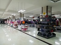 Shopping mall