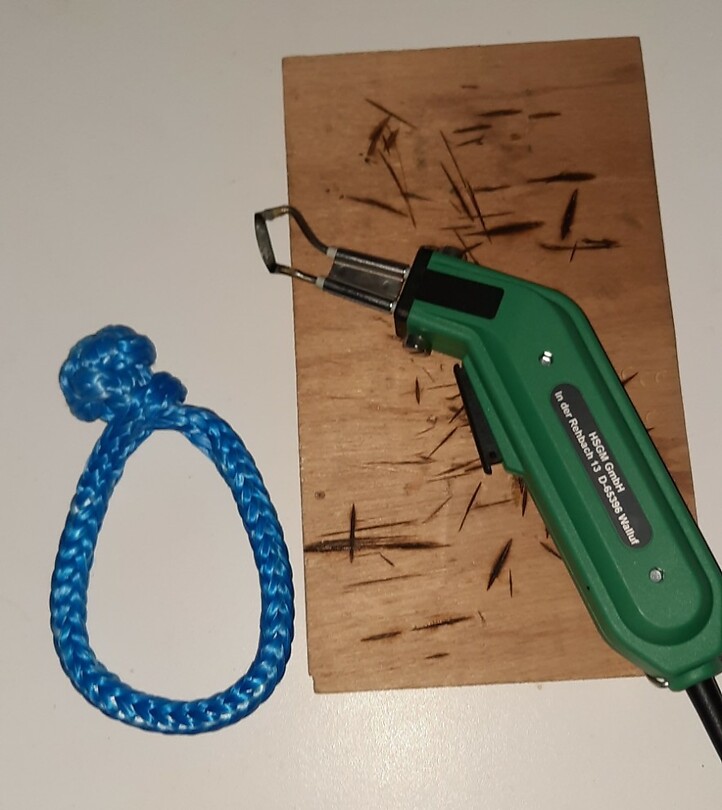 Soft schakle