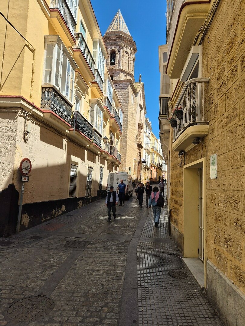 Cadiz 3