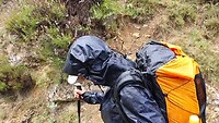 Etappe 81: Afdaling in de regen