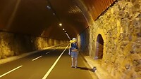 Etappe 92: Door 1,5km tunnel