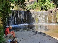 Pauze bij een waterval