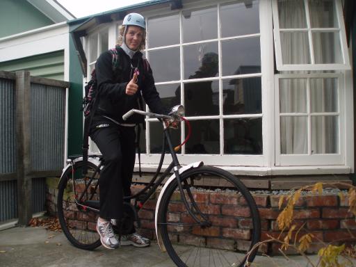 Prima fiets, alleen die helm...