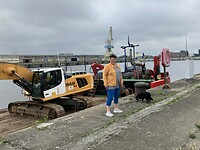 In de haven