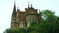 Het klooster van Covadonga, waar Geert Jan langs reed op weg naar  de bergmeren.