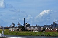 Alles ligt naast alles