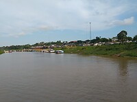 Dorpje langs de Amazone rivier