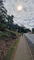 Wandeling terug van Airlie Beach naar de camping