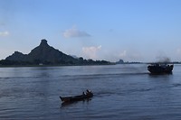 Uitzicht over de rivier