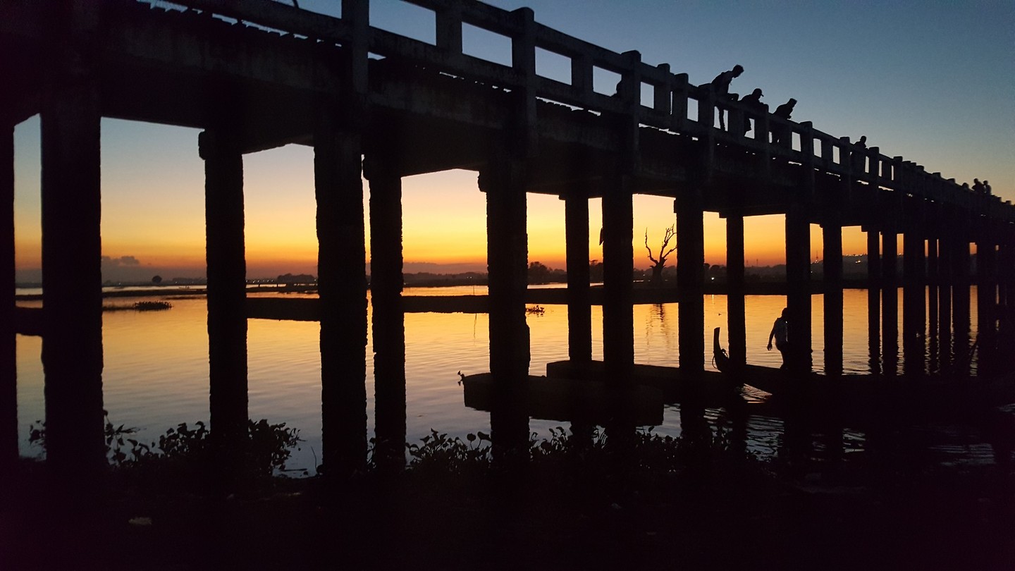 De U Bein Bridge