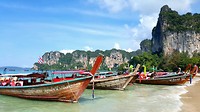 Bootjes bij Railay