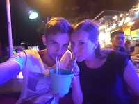 Lekker drinken uit een emmer haha