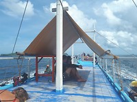 Bovenop de boot